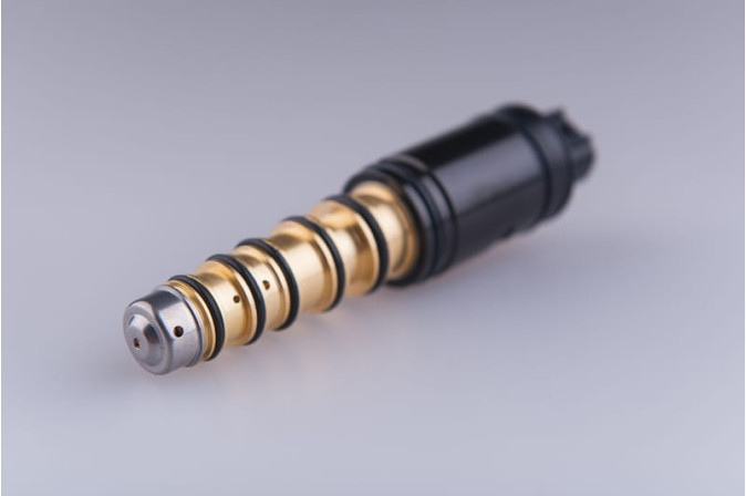 Регулюючий клапан DENSO 6SEU16C / 6SEU12C L=123 mm до компресcора автокондиціонера