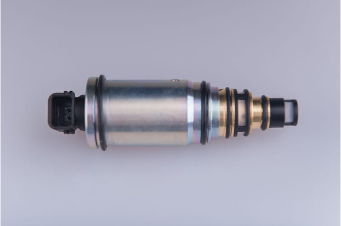 Регулюючий клапан HCC VS16E / VS18E L=93 mm до компресcора автокондиціонера