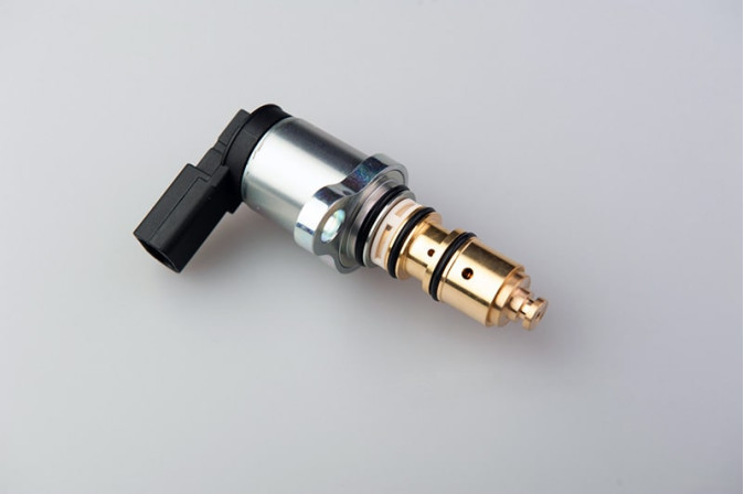 Регулюючий клапан Sanden PXE13 / PXE14 / PXE16 L=103mm до компресcора автокондиціонера