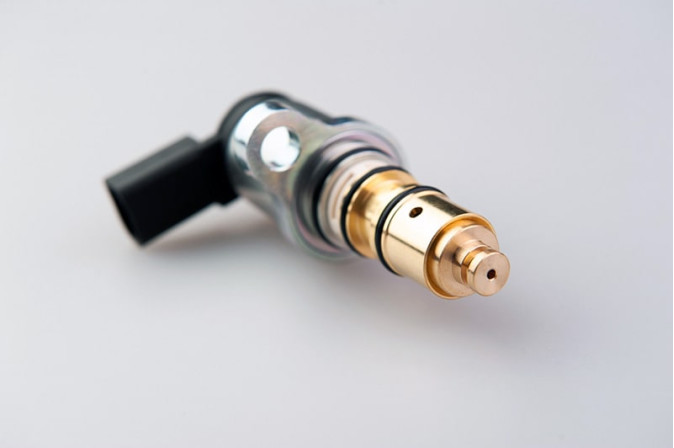 Регулюючий клапан Sanden PXE13 / PXE14 / PXE16 L=103mm до компресcора автокондиціонера
