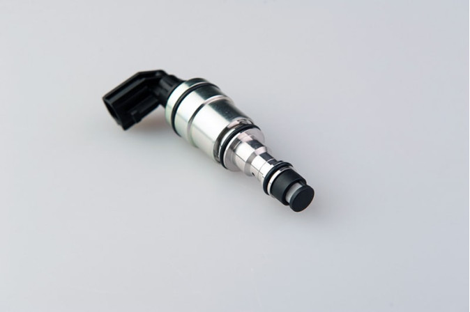 Регулюючий клапан Calsonic CWE618 / CWE615 L=92 mm до компресcора автокондиціонера