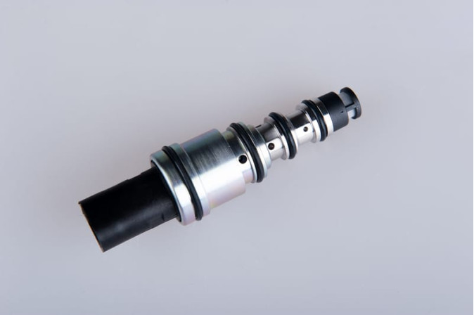 Регулюючий клапан Delphi V5 / CVC7 L=86 mm до компресcора автокондиціонера