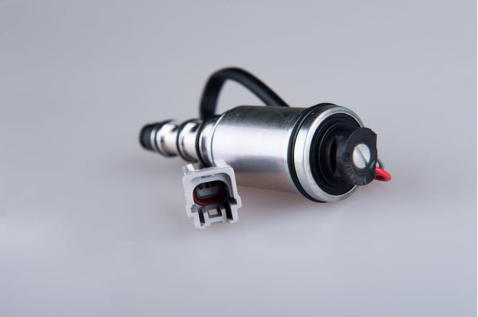 Регулюючий клапан компресора автокондиціонера Zexel DCS17 L=101 mm