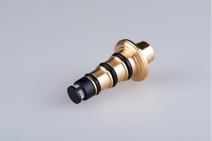 Регулюючий клапан компресора автокондиціонера Visteon HCC VS16 / VS18 L=55 mm