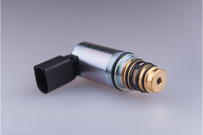 Регулюючий клапан SANDEN PXE16 / PXE13 L=72 mm до компресcора автокондиціонера