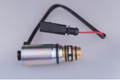 Регулюючий клапан SANDEN PXE16/PXE13 L=72 mm до компресcора автокондиціонера