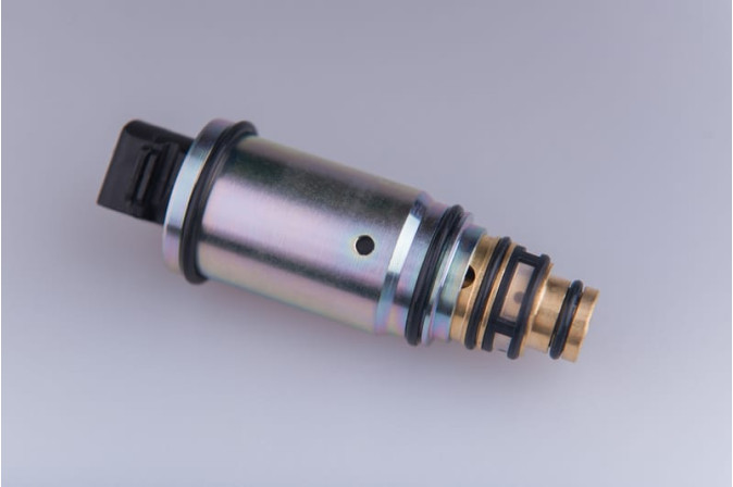 Регулюючий клапан компресора автокондиціонера ZEXEL VS16E/VS18E L=86 mm